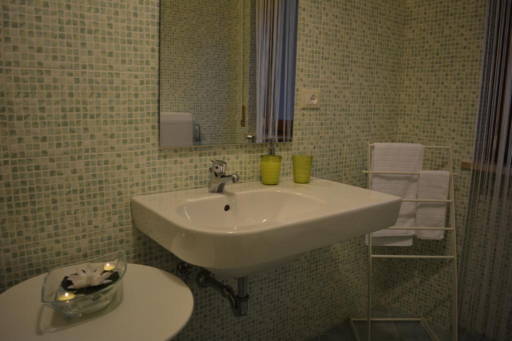 Villa Elena Montesilvano Marina エクステリア 写真