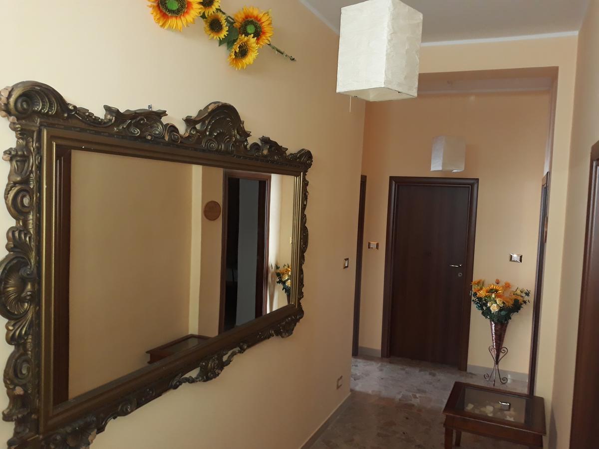 Villa Elena Montesilvano Marina エクステリア 写真